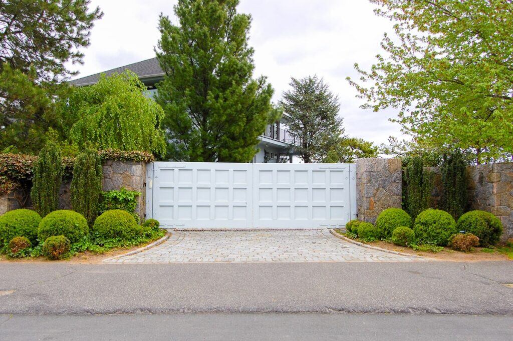 Wood driveway with block design